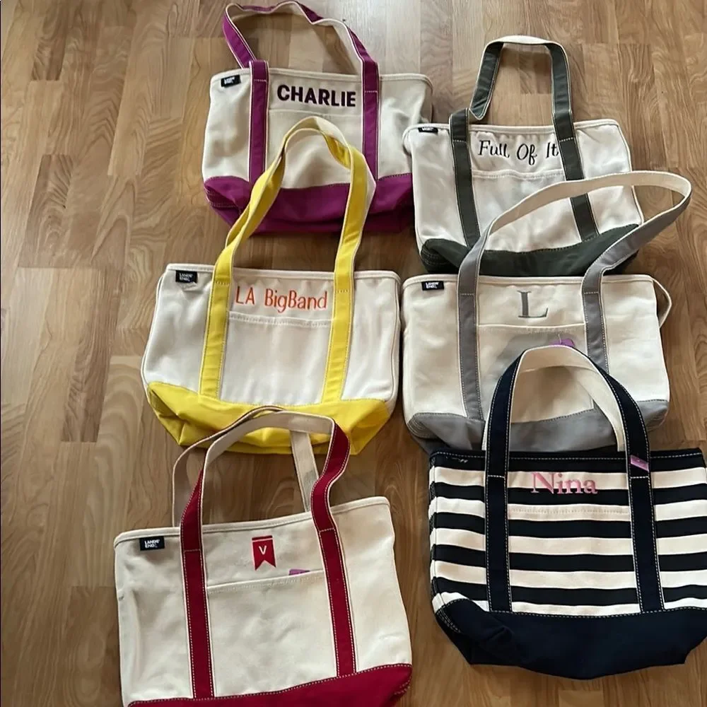Land's End Canvas tote various colors and embroidery pockets zipper Size Medium